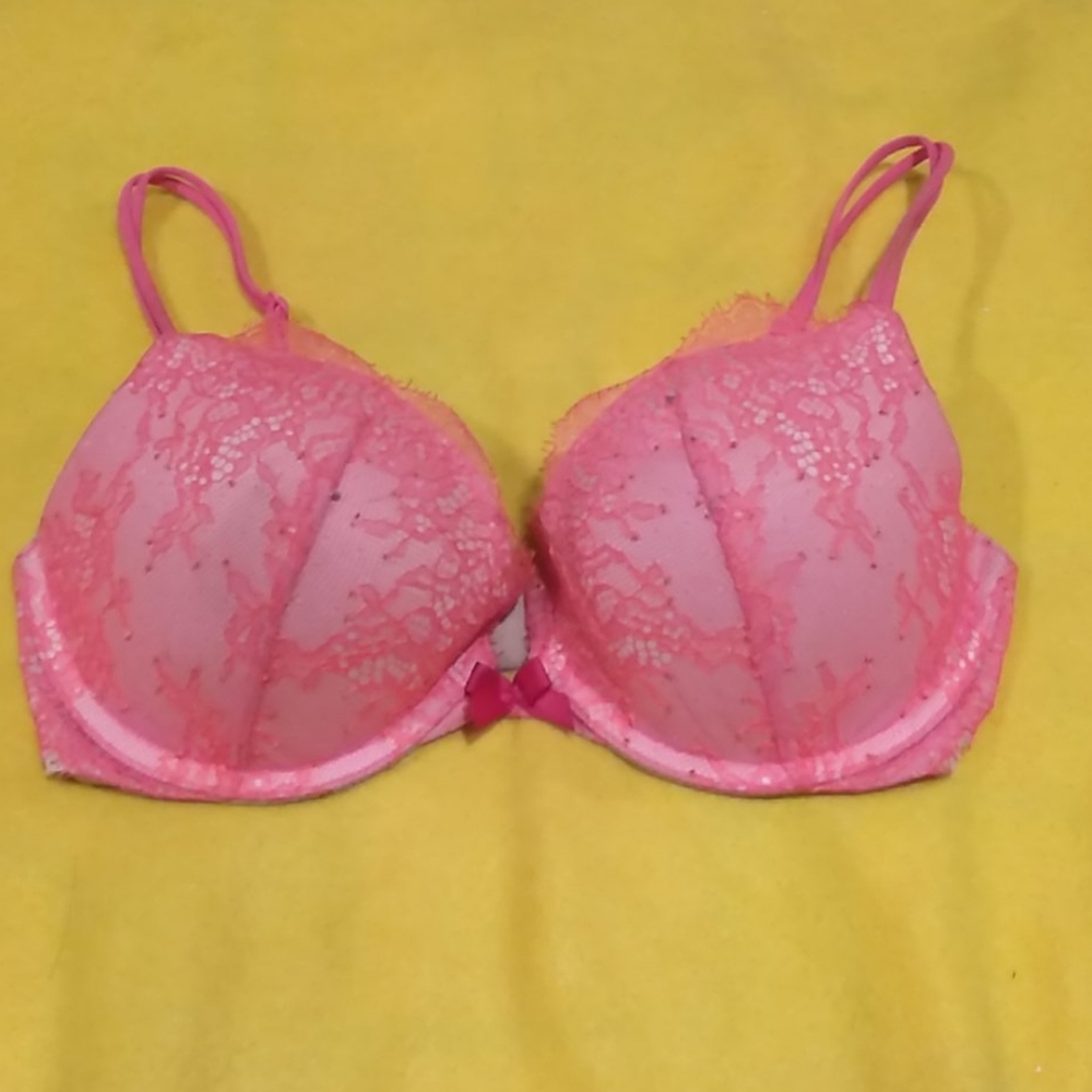 Lace Victoria's secret bra